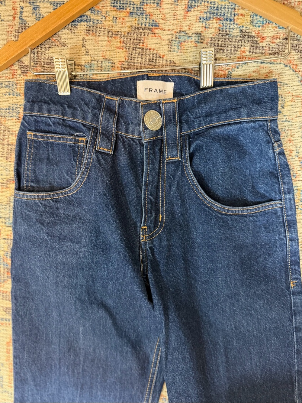 FRAME Oversized Luxury Jeans 24 Rinse Dark Wash Cuffed Straight Leg 100% Cotton - Picture 3 of 12